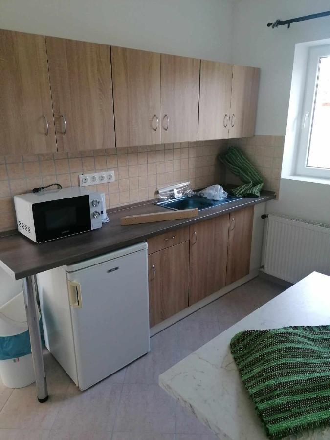 Appartement Aba-Boebe Vendeghaz à Zalaszentivan Extérieur photo