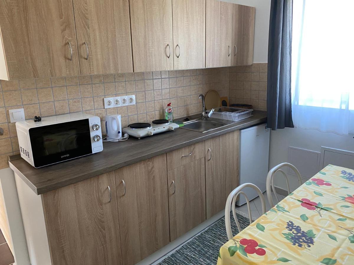 Appartement Aba-Boebe Vendeghaz à Zalaszentivan Extérieur photo