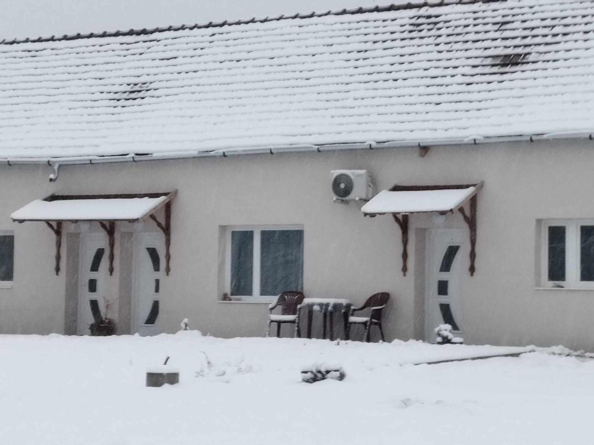 Appartement Aba-Boebe Vendeghaz à Zalaszentivan Extérieur photo