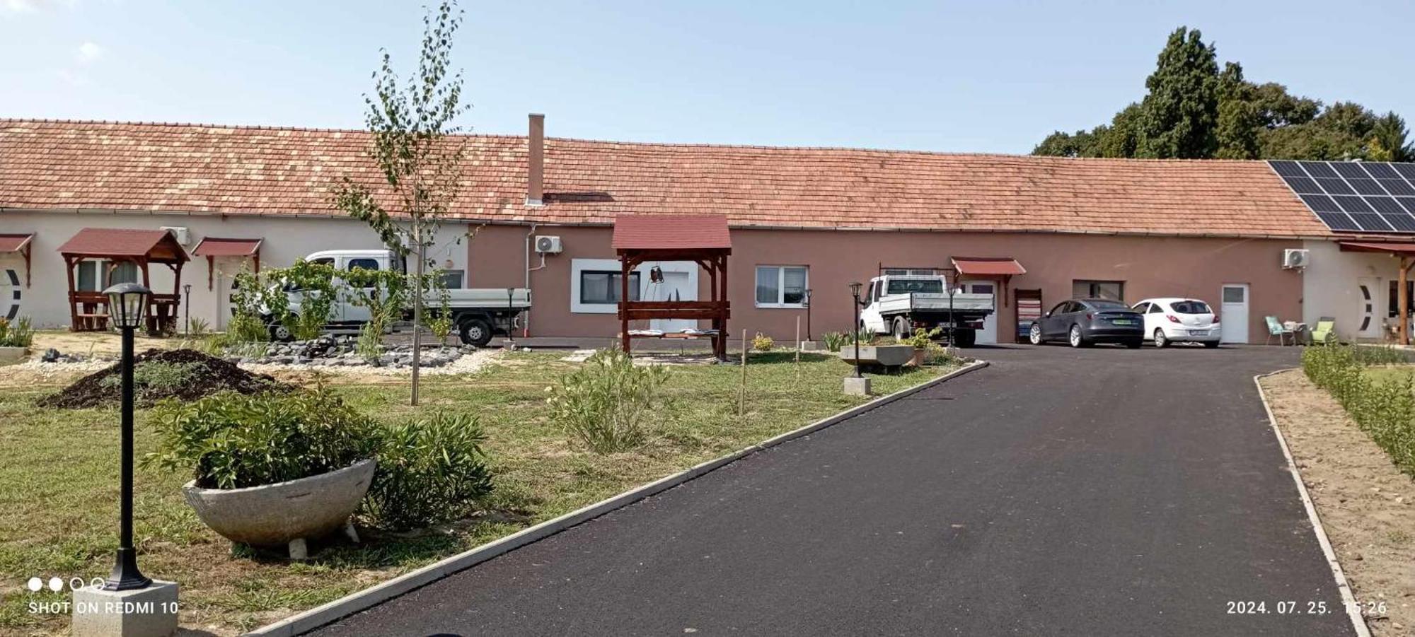 Appartement Aba-Boebe Vendeghaz à Zalaszentivan Extérieur photo